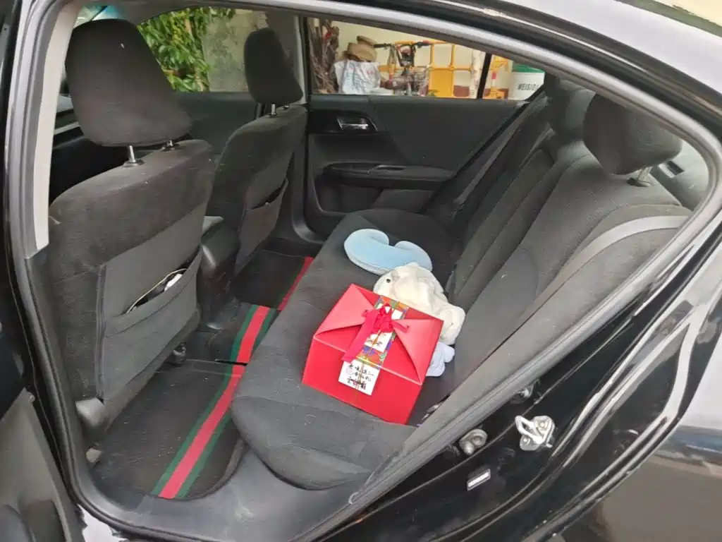 Honda Accord — миниатюра 17