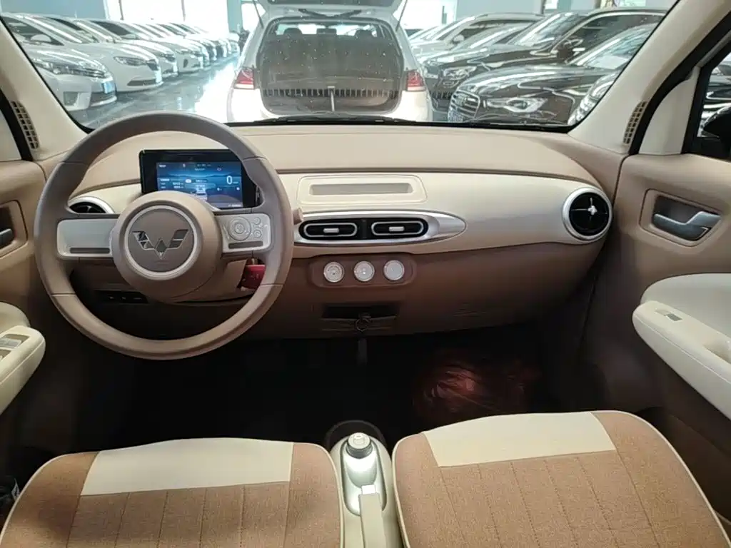 Wuling MINIEV — миниатюра 14