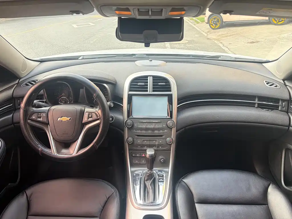 Chevrolet Malibu — миниатюра 9