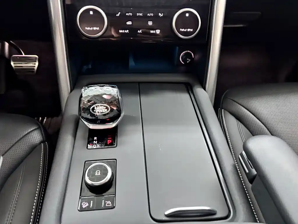 Land Rover Discovery — миниатюра 17