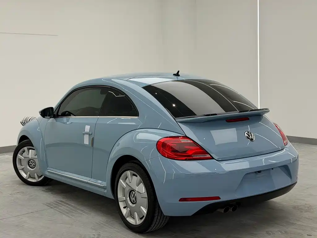 Volkswagen Beetle — миниатюра 9