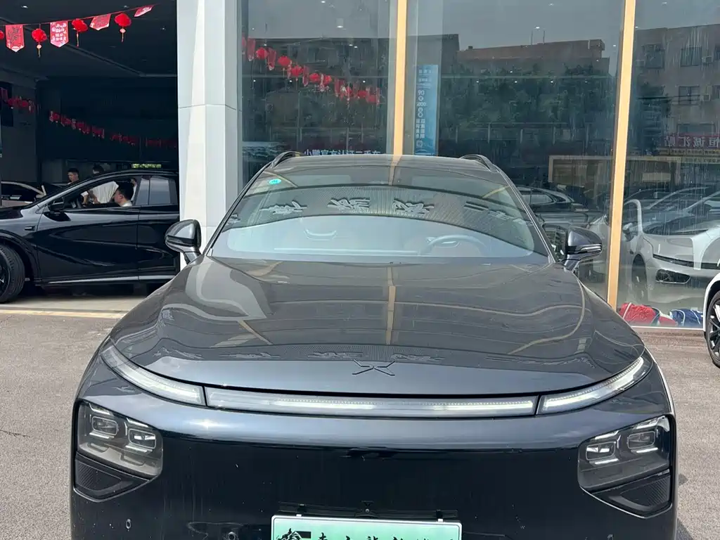 XPeng G9