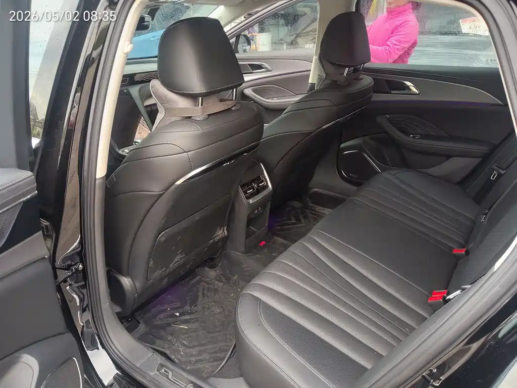 Hongqi H5 2024 2.0T AT