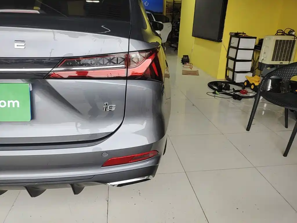 Roewe i5 — миниатюра 8