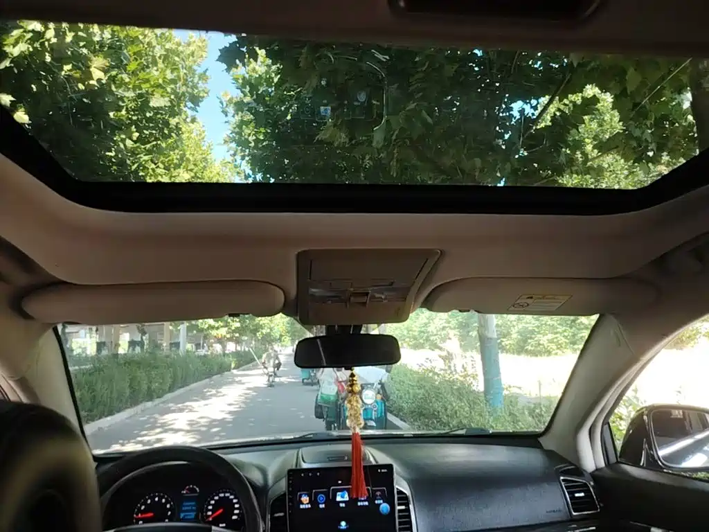 Chevrolet Captiva — миниатюра 18