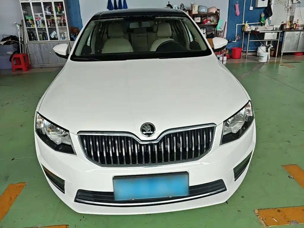 Skoda Octavia — миниатюра 3