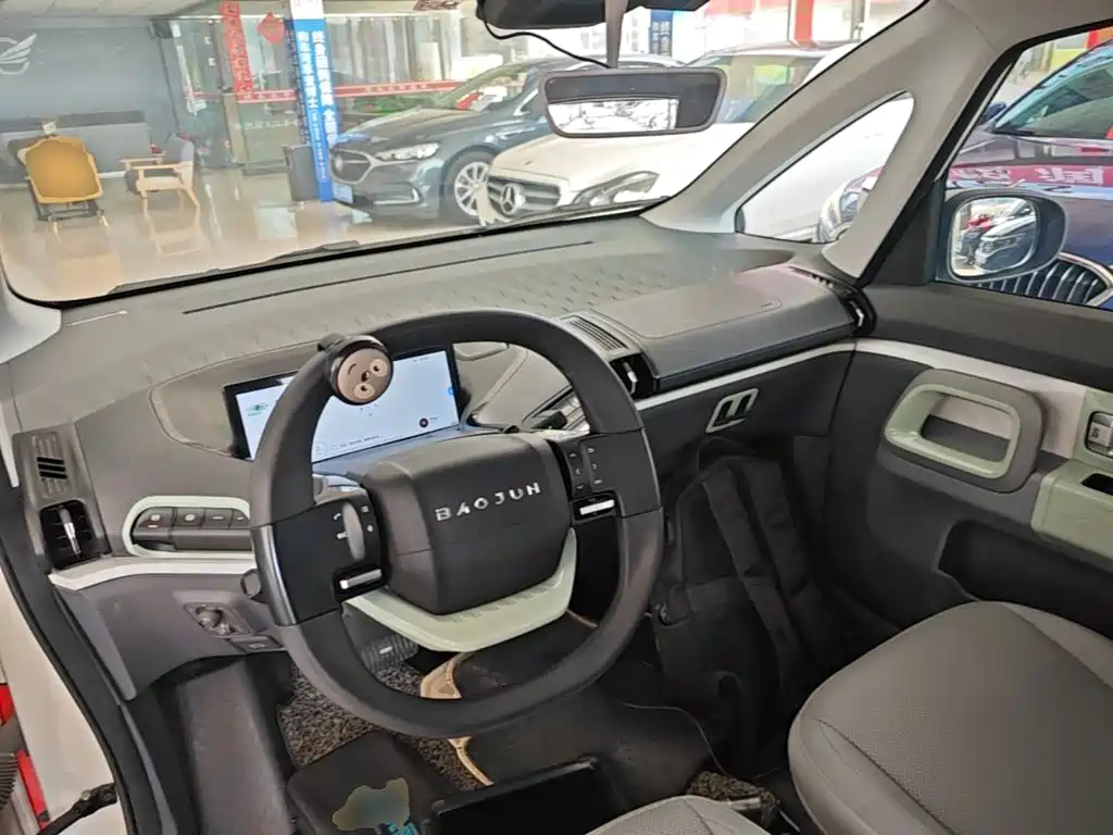 Baojun KiWi EV — миниатюра 10