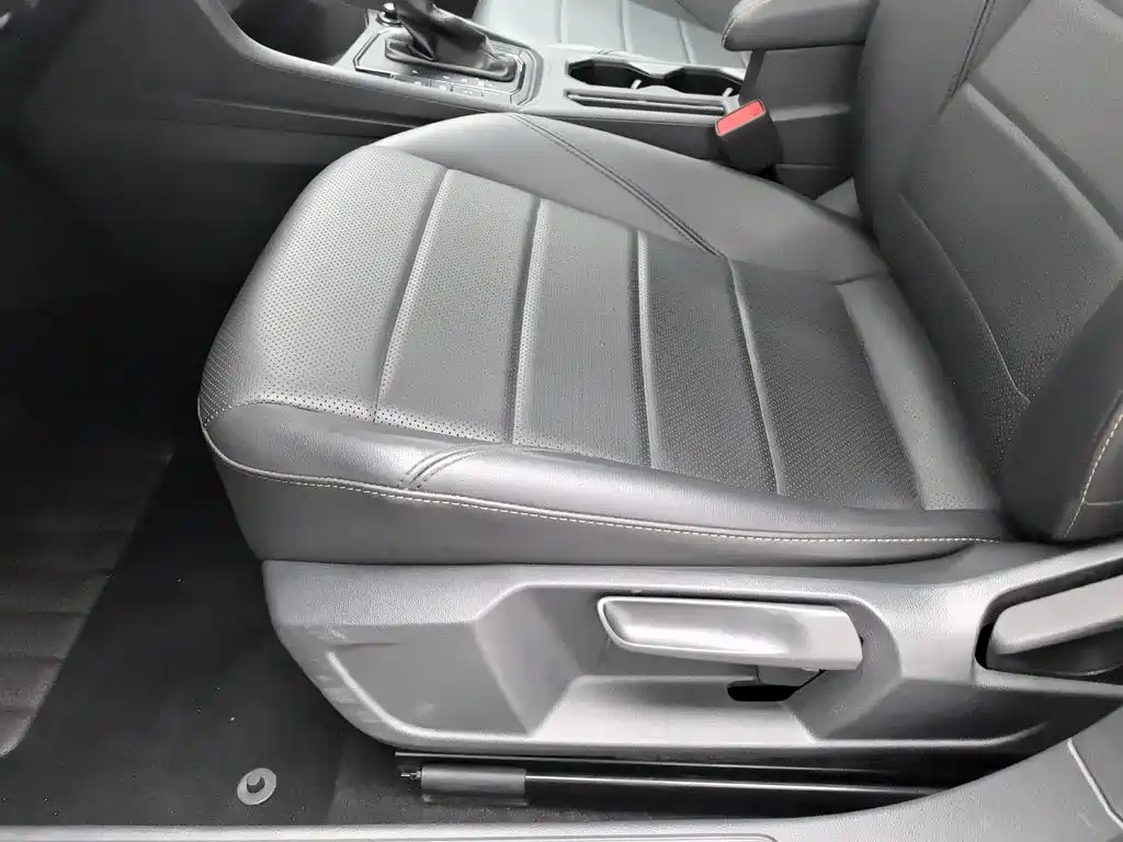 Volkswagen Lavida — миниатюра 20