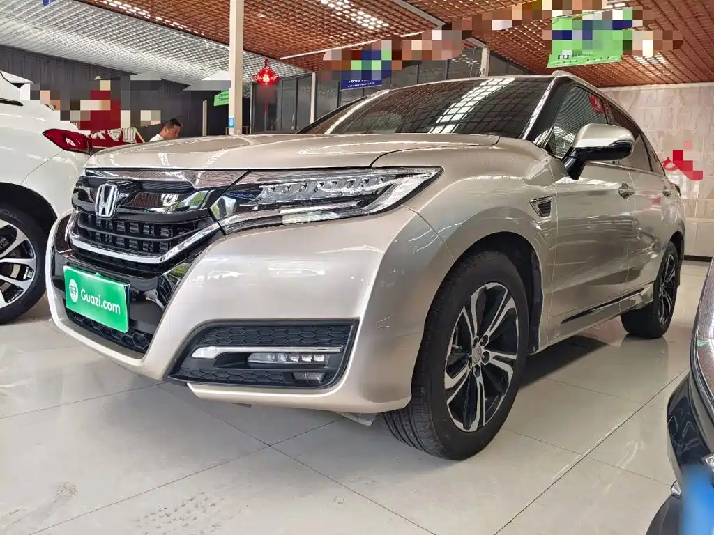 Honda UR-V