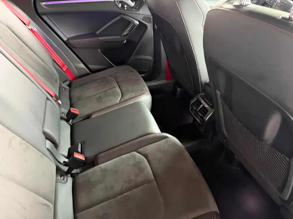 Audi Q3 — миниатюра 5