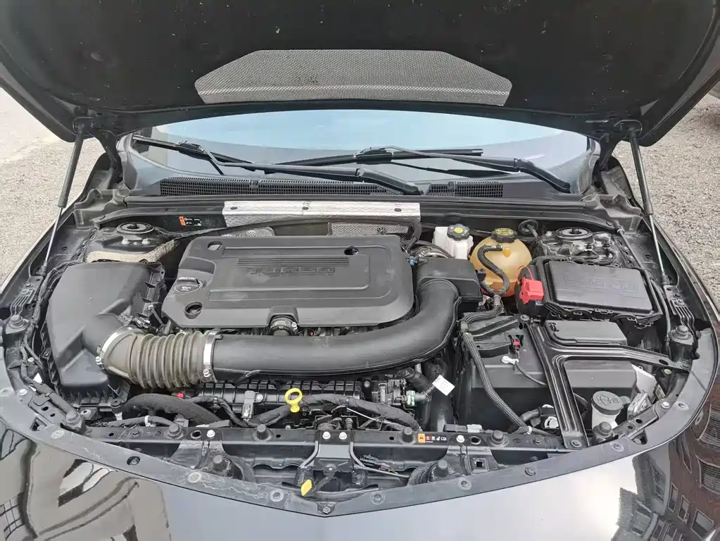 Chevrolet Malibu XL — миниатюра 16