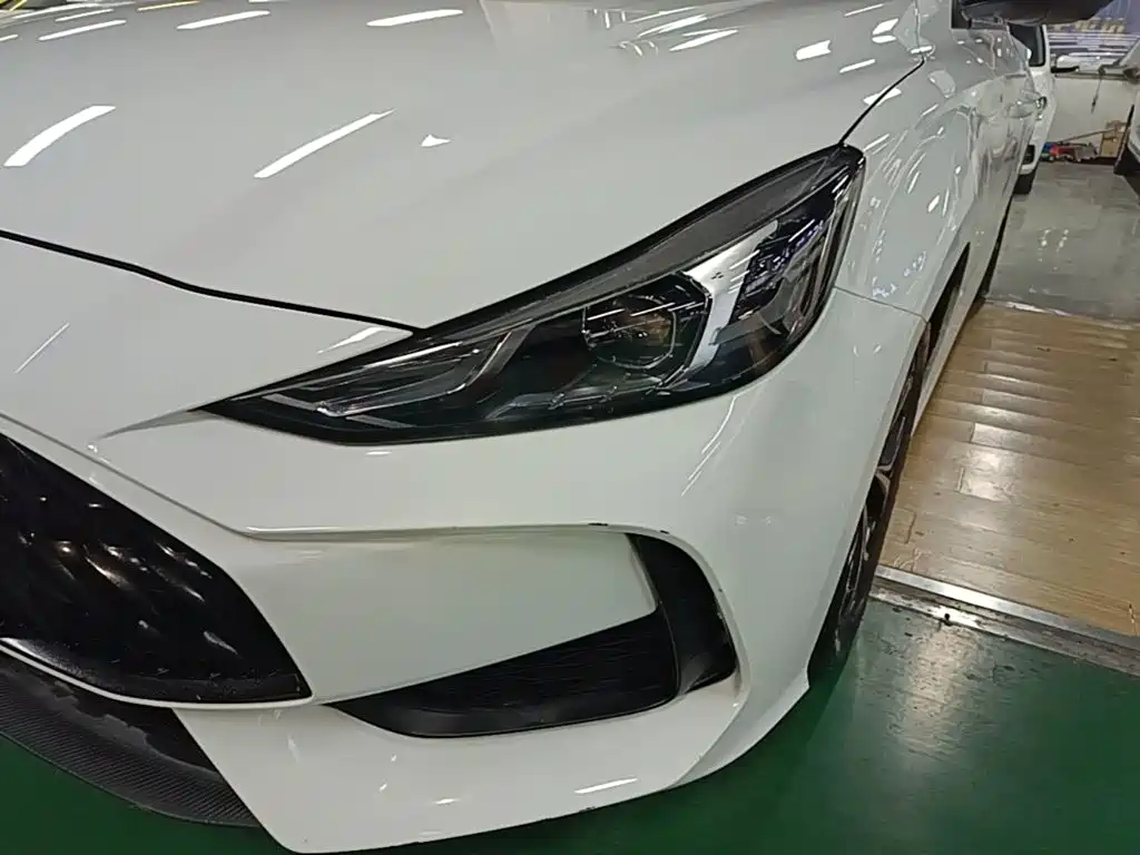 MG MG5 — миниатюра 24