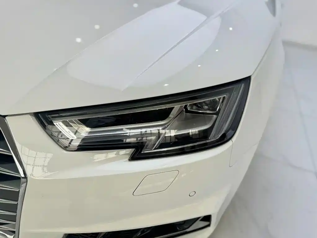 Audi A4L — миниатюра 14
