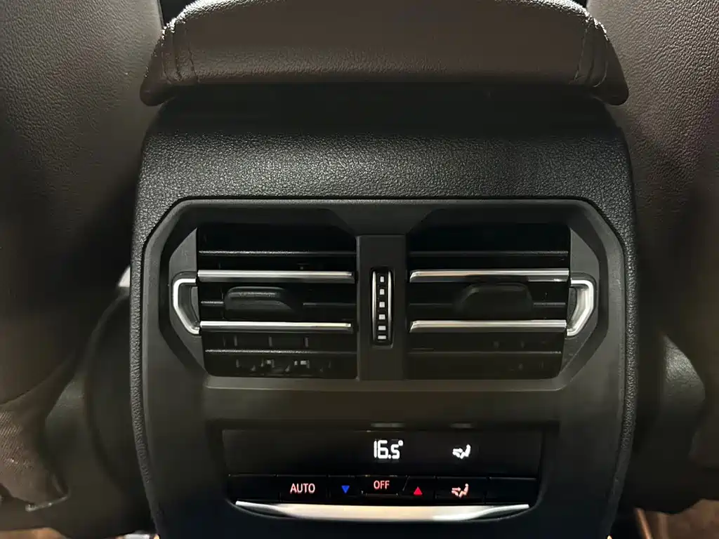 BMW 3 Series — миниатюра 17