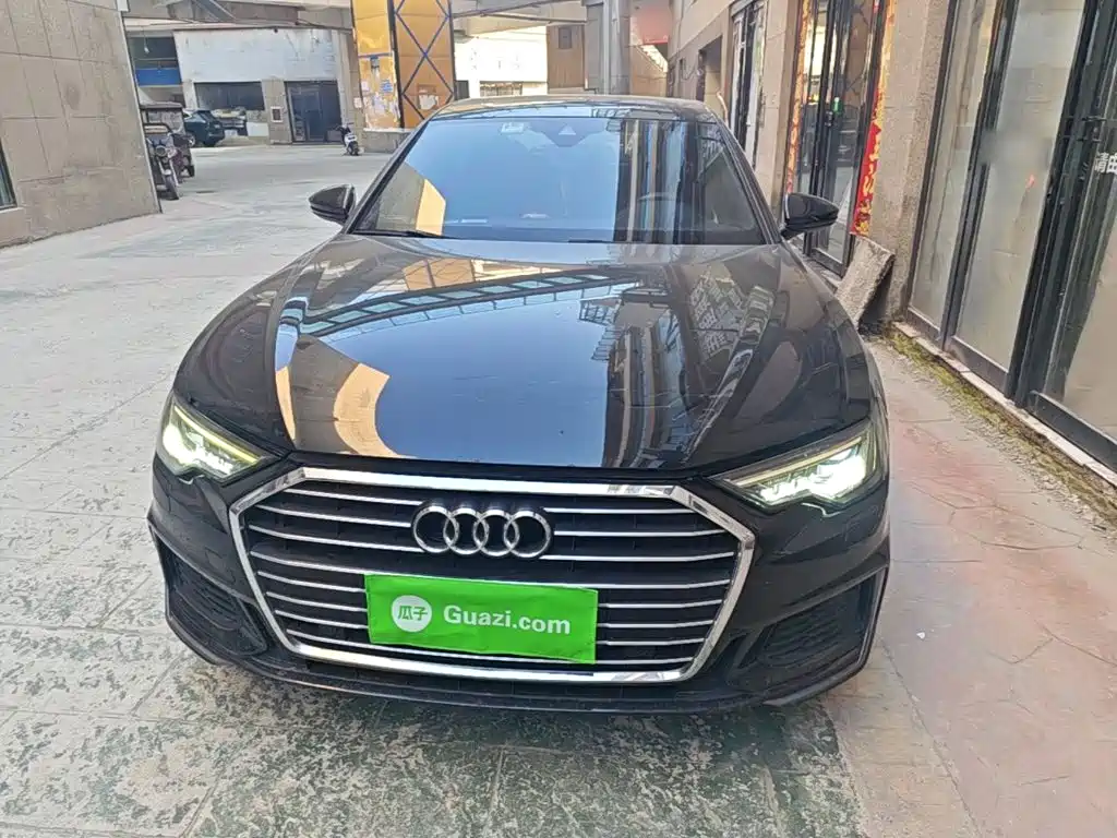 Audi A6L 2021 40 TFSI Luxury