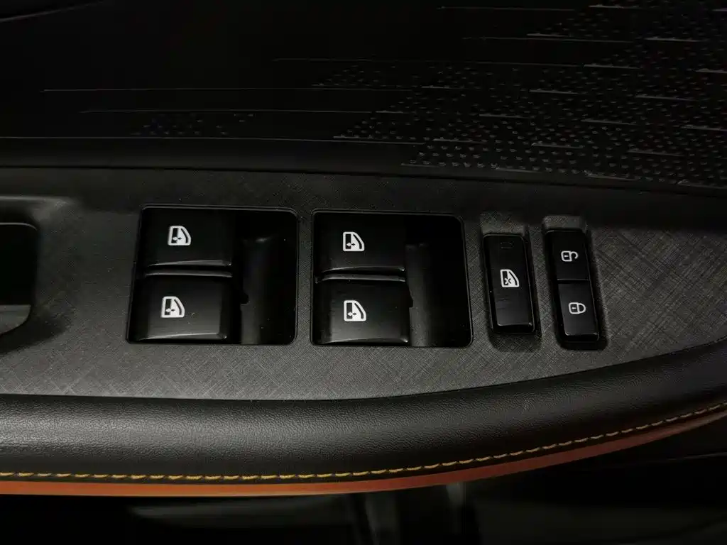 Changan UNI-V 2023 1.5T Luxury