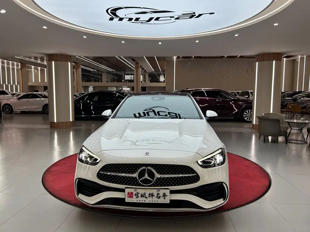 Mercedes-Benz C-Class — миниатюра 2