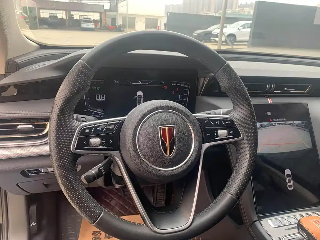 Hongqi Hongqi H5 — миниатюра 7