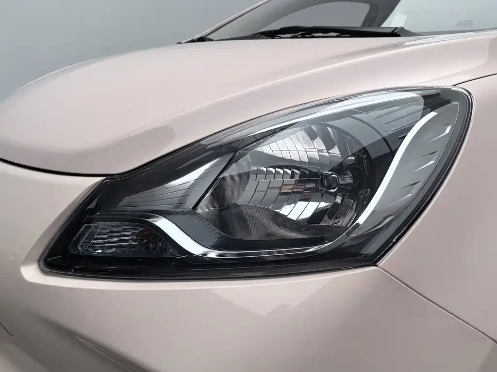 Changan Benben E-Star — миниатюра 7