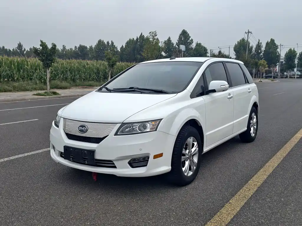 BYD e6 — миниатюра 9