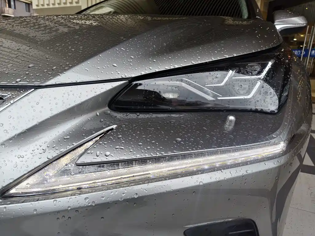 Lexus NX — миниатюра 14