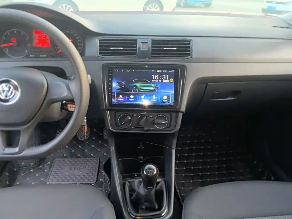 Volkswagen Santana — миниатюра 13
