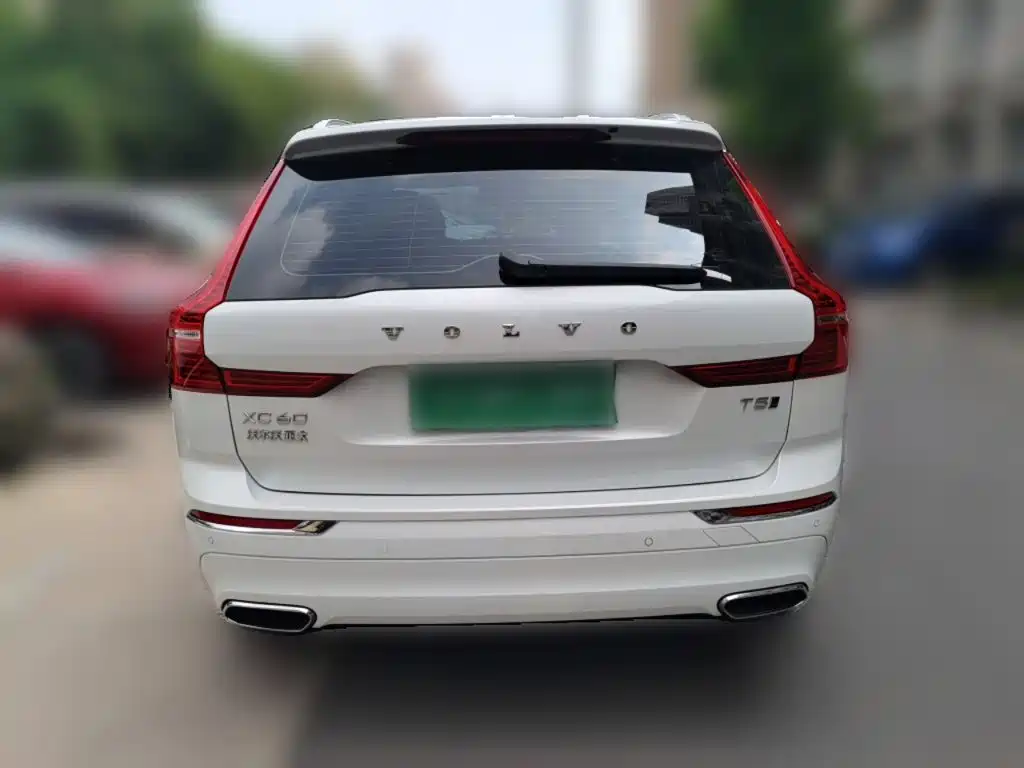 Volvo XC60 — миниатюра 5
