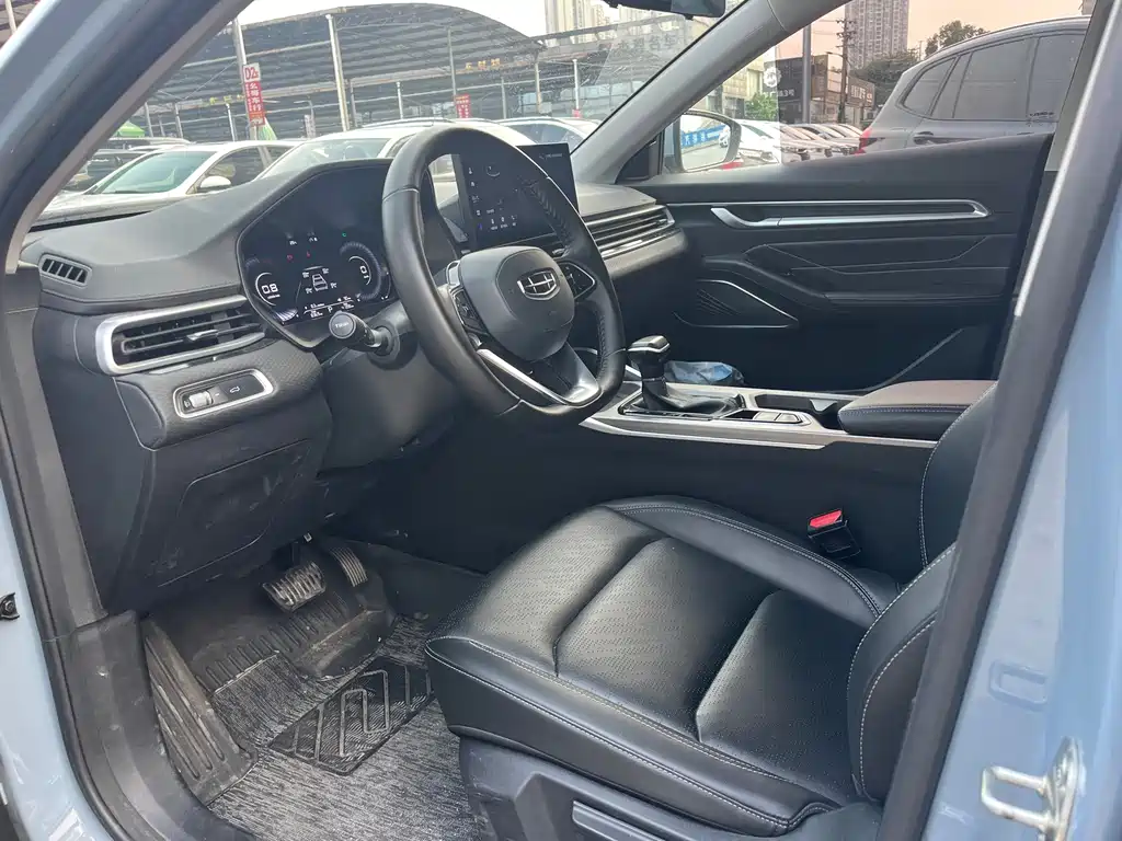 Geely Emgrand — миниатюра 7