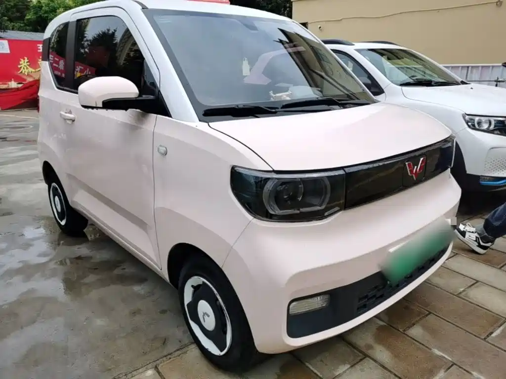Wuling MINIEV — миниатюра 4
