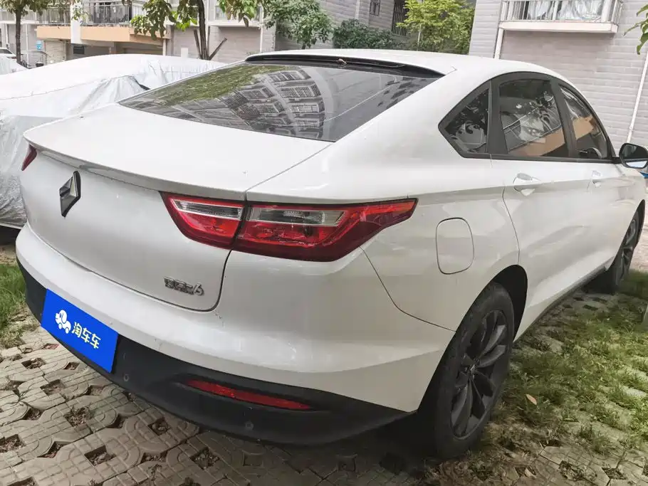 Baojun RC-6 — миниатюра 3