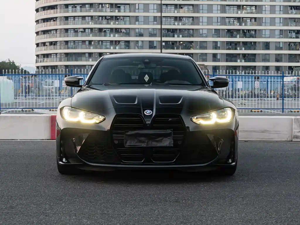 BMW M3 — миниатюра 2