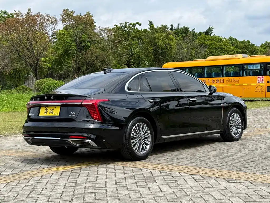 Hongqi Hongqi H5 — миниатюра 19