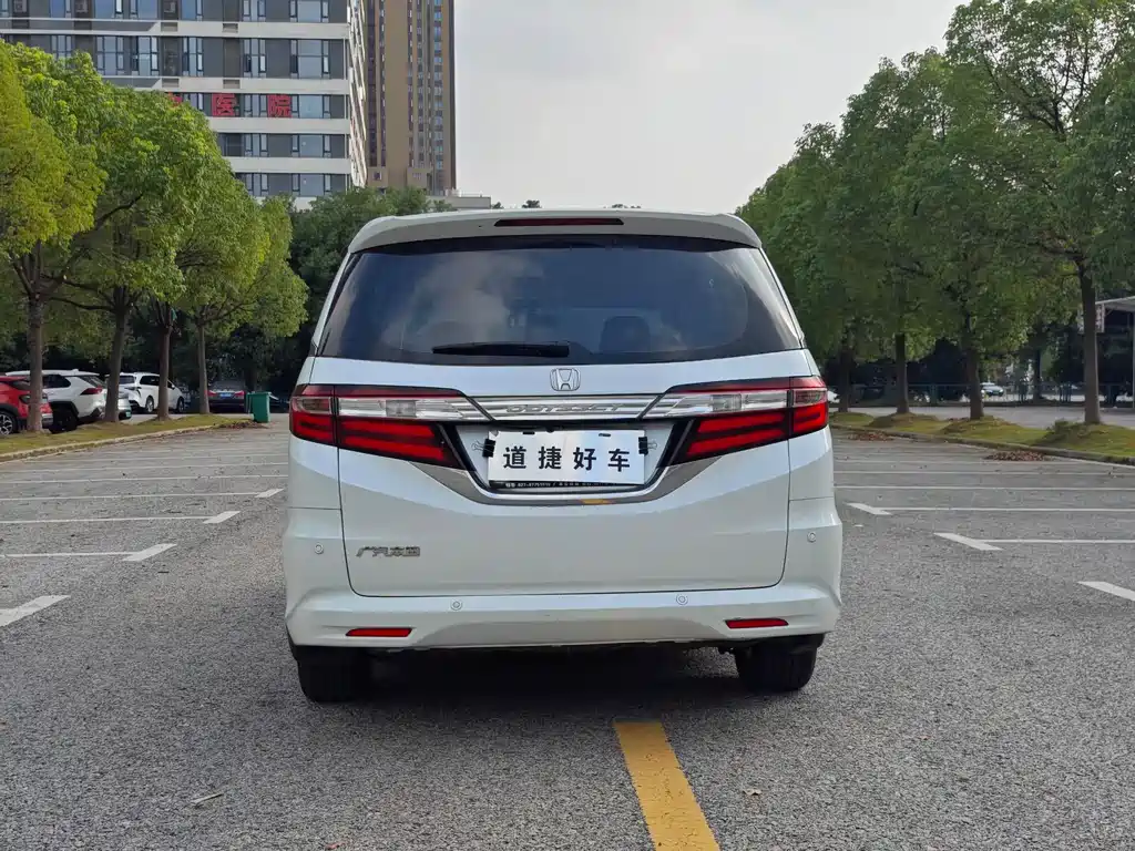 Honda Odyssey — миниатюра 7