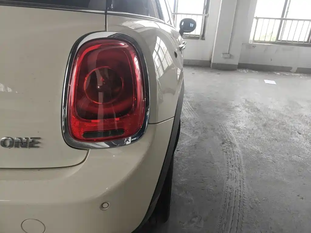 MINI Mini — миниатюра 8