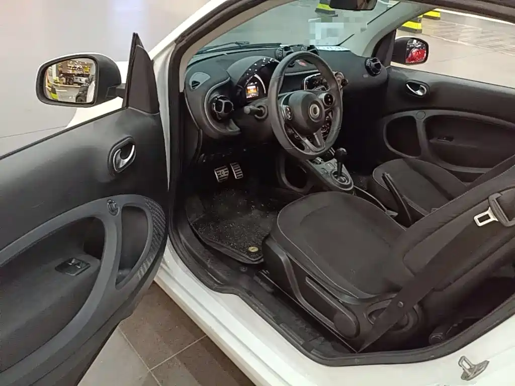 smart Smart Fortwo — миниатюра 16