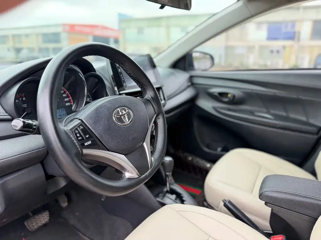 Toyota Vios — миниатюра 6