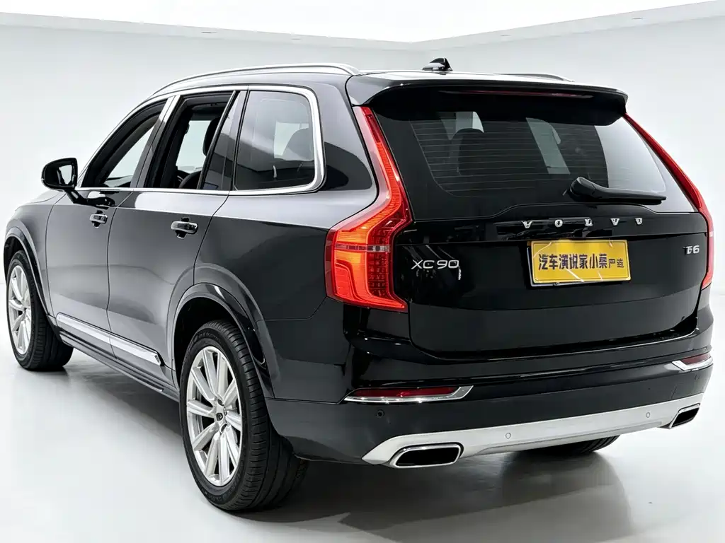 Volvo XC90 — миниатюра 6