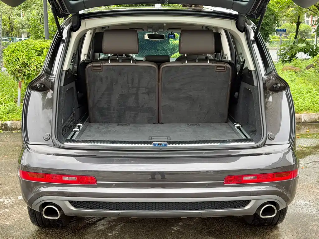 Audi Q7 — миниатюра 24