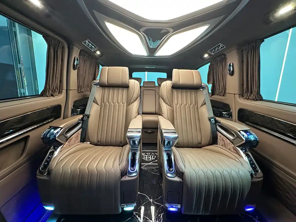 Mercedes-Benz Vito — миниатюра 8