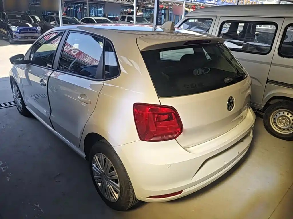 Volkswagen Polo — миниатюра 5
