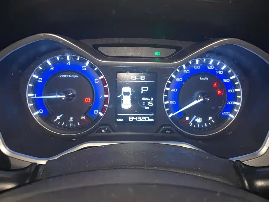 Geely Vision X3 — миниатюра 14