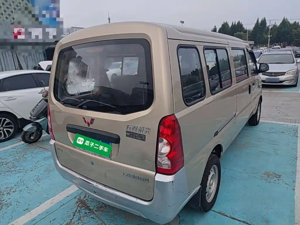 Wuling Rongguang — миниатюра 7