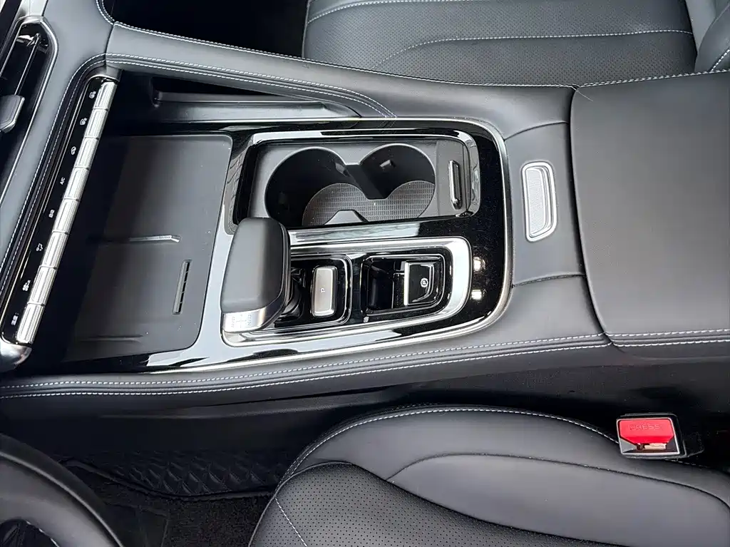 Geely Xingrui — миниатюра 14