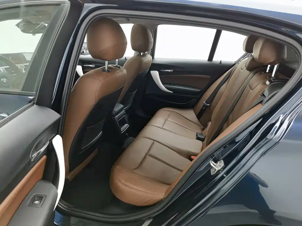 BMW 1 Series (Import) — миниатюра 15