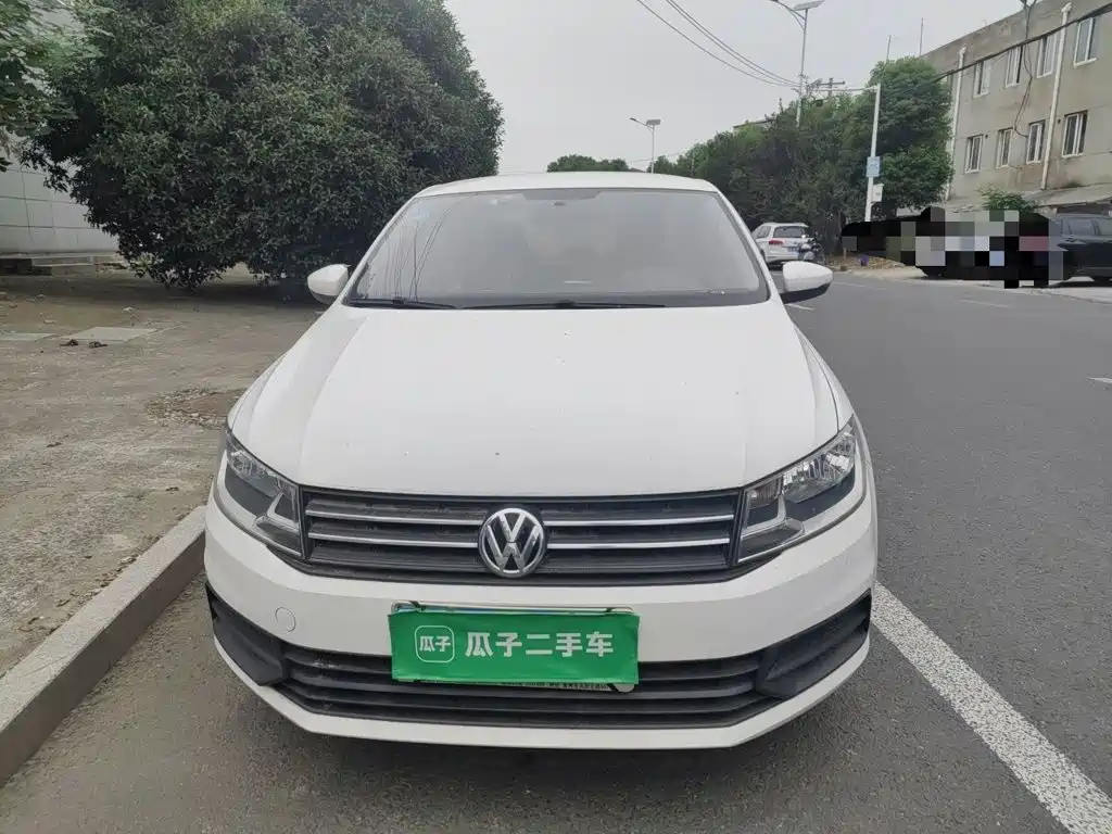 Volkswagen Santana — миниатюра 3