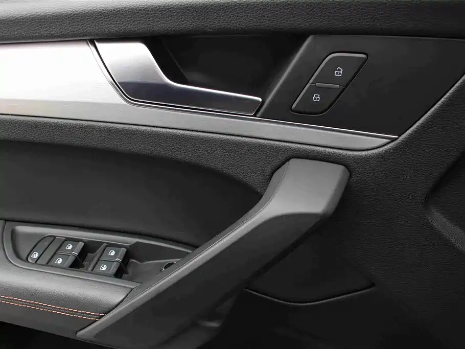 Audi Q5L 2018 45 TFSI Premium Fashion VI