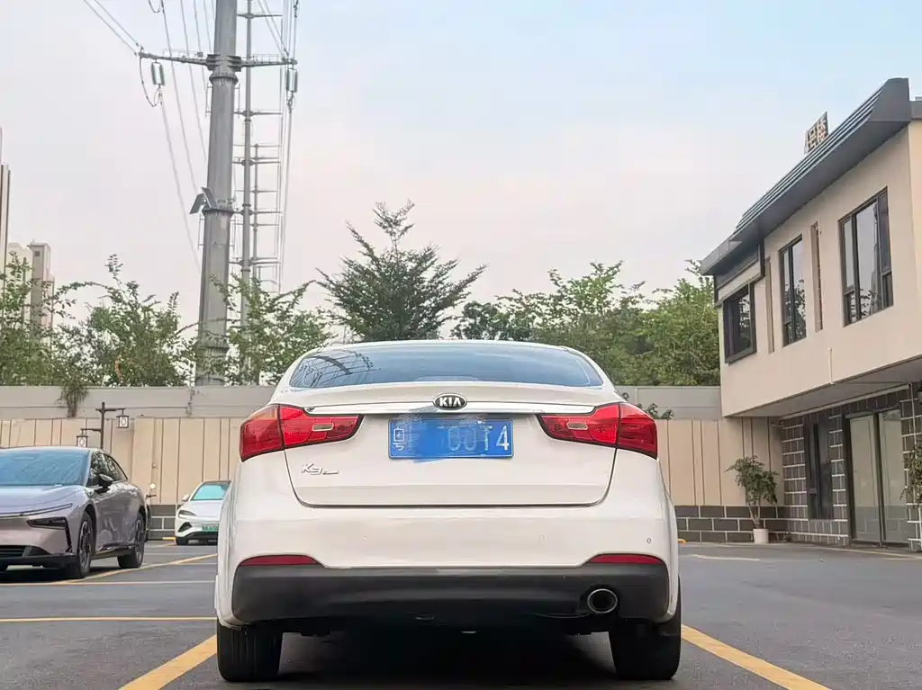 Kia K3 — миниатюра 5