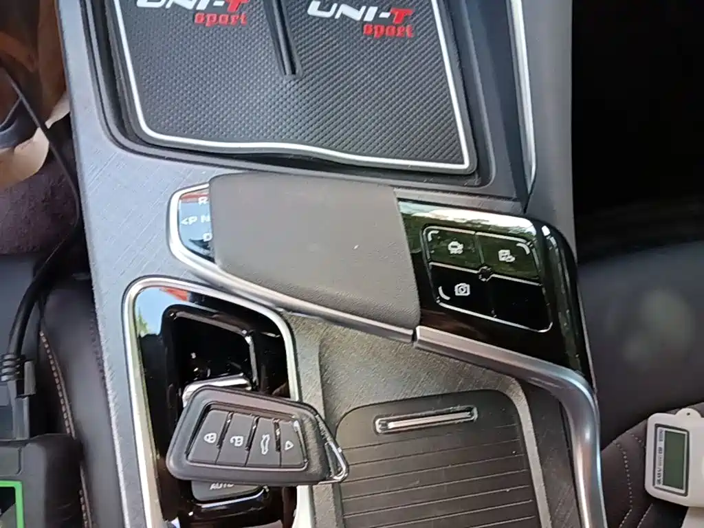Changan UNI-T — миниатюра 14