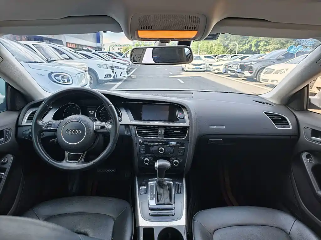 Audi A5 (Import) — миниатюра 7
