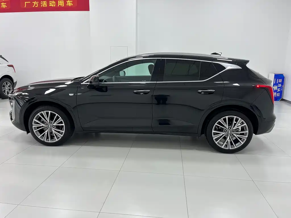 Cadillac GT4 — миниатюра 3